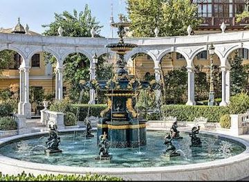 azerbaijan/sumqayit/attraction/philarmonia-garden