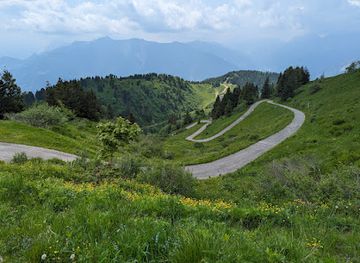 italy/friuli-venezia-giulia/attraction/monument-to-the-cyclist-climber