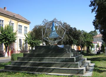 romania/mures/attraction/pseudosphaera