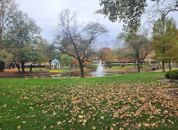 new-jersey/princeton/attraction/lotus-pond-in-carnegie-center