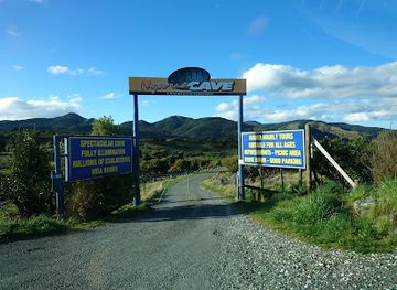 new-zealand/abel-tasman-national-park/attraction/ngarua-caves