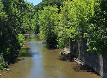 pennsylvania/laurel-highlands/attraction/the-living-dead-museum-gift-shop