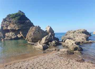 greece/zakynthos/attraction/porto-zorro-beach