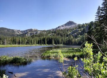 utah/snowbird/attraction/silver-lake-big-cottonwood-canyon