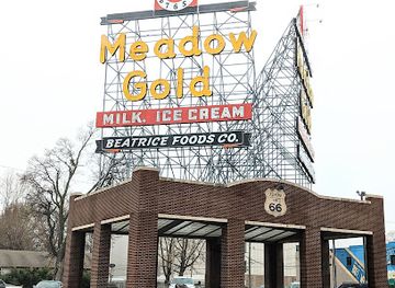 oklahoma/tulsa/pearl-district/attraction/meadow-gold-district