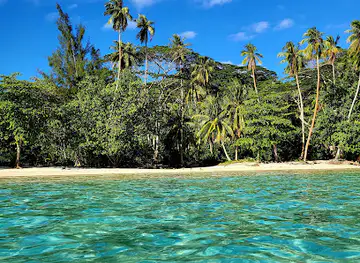 Plage Hana Iti