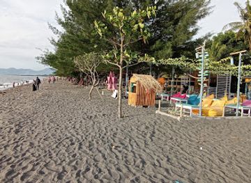 indonesia/east-nusa-tenggara/attraction/pantai-kuranji