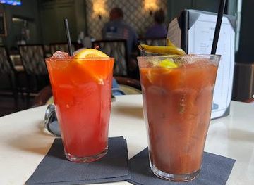 louisiana/new-orleans/attraction/ice-house-bar