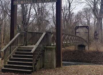 illinois/central-illinois/attraction/kickapoo-creek-park