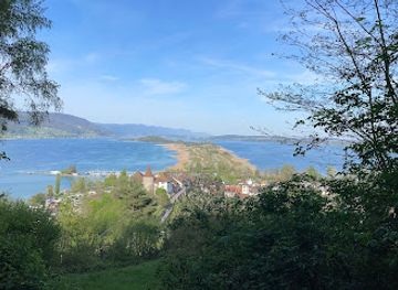 switzerland/neuchatel/attraction/grand-tour-of-switzerland-photo-spot-erlach