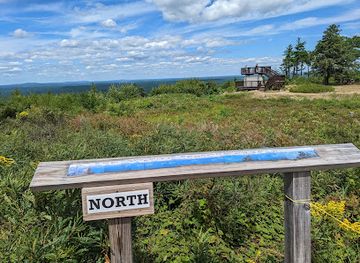 maine/western-maine-mountains/attraction/mt-agamenticus
