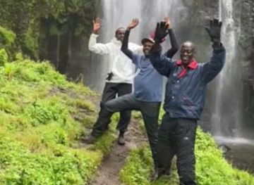 kenya/mount-kenya/attraction/the-gates-fall-nithi