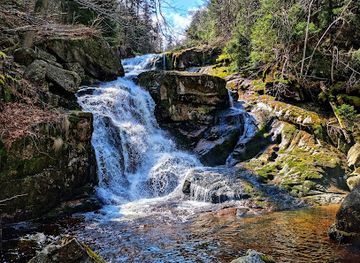 czechia/jizera-mountains/attraction/poledni-vodopad