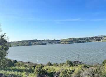 california/martinez/attraction/carquinez-strait-regional-shoreline