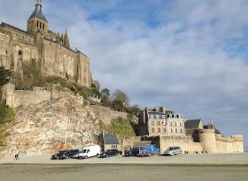 france/normandy-coast/attraction/bayeux-shuttle-normandy-d-day-tours