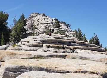 california/yosemite-village/attraction/clouds-rest