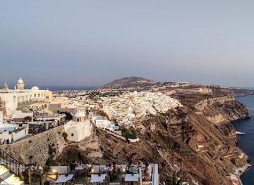 greece/santorini/attraction/fira