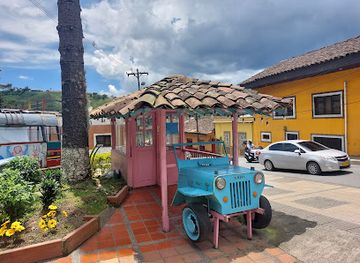 colombia/los-nevados-national-natural-park/attraction/parque-del-machete