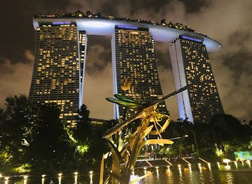 singapore/marina-bay/marina-east/attraction/spectra-a-light-water-show