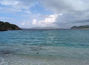 british-virgin-islands/west-end/attraction/jumbie-beach