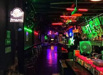 colombia/santa-marta/attraction/el-mono-rojo