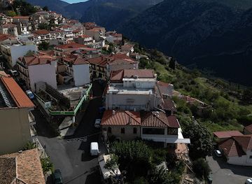 greece/delphi/attraction/pavillion