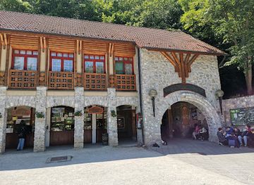 hungary/zemplen/attraction/baradla-barlang-josvafoi-lejarat