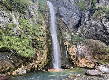 albania/theth-national-park/attraction/kaskada-e-grunasit