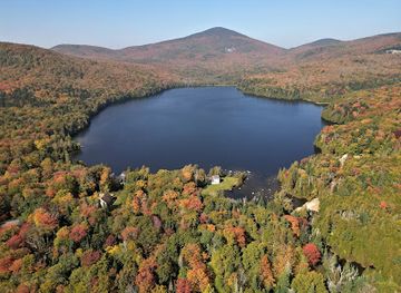 vermont/orleans-county/attraction/bald-hill-pond