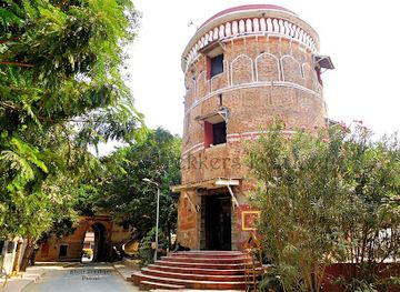 india/western-india/attraction/gaekwad-haveli