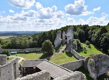 poland/silesia/attraction/bear-rock