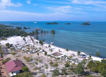 indonesia/riau-islands/attraction/viovio-beach