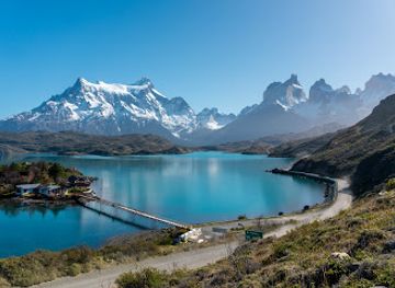 argentina/eastern-argentina/attraction/lake-pehoe