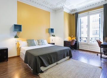 spain/madrid/malasana/attraction/live-it-gran-via