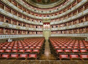italy/romagna/attraction/pavarotti-freni-theater