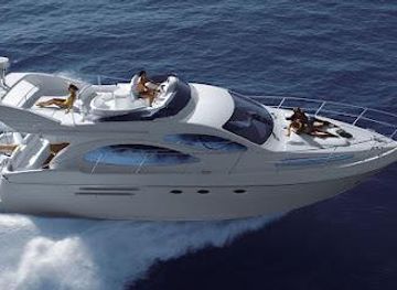 spain/barcelona/attraction/motor-boat-rental-azimut-46-gavina