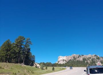 south-dakota/mount-rushmore/attraction/norbeck-overlook