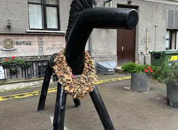 latvia/kurzeme/attraction/donkey