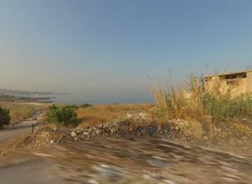 lebanon/chouf/attraction/small-beach-jiye