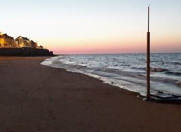 france/caen/attraction/luc-sur-mer