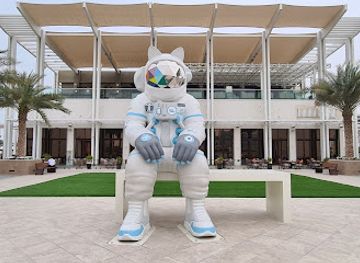 united-arab-emirates/yas-island/attraction/the-astronaut-monument