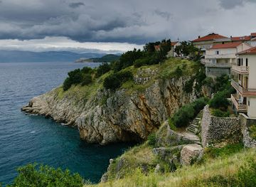 croatia/banovina/attraction/vrbnik