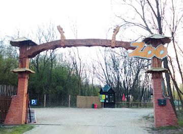 hungary/alfold-great-hungarian-plain/attraction/maganzoo