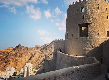 oman/al-hajar-ash-sharqi/attraction/old-watch-tower
