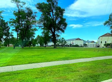 indiana/michigan-city/attraction/statue-art