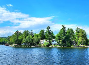 new-hampshire/dartmouth-lake-sunapee/attraction/lake-sunapee