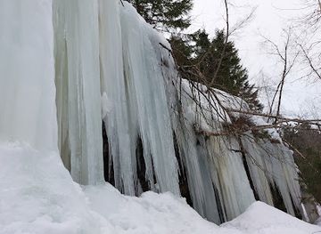 finland/koli-national-park/attraction/rasavaaran-jaaputoukset