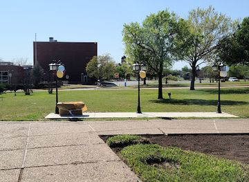 oklahoma/lawton/attraction/shepler-square-park