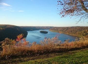 pennsylvania/bald-eagle-state-park/attraction/the-pinnacle-overlook