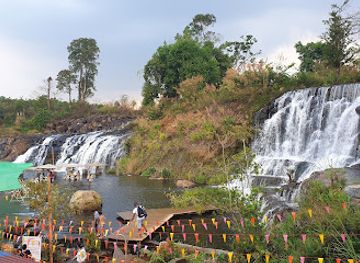 laos/attapeu-province/attraction/tad-koo-waterfall